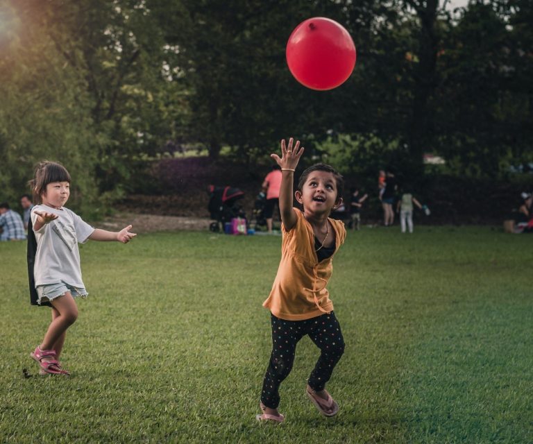 15-entertaining-large-group-activities-for-toddlers