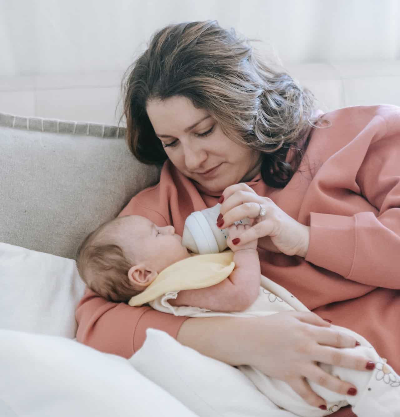 Baby Clicking While Bottle Feeding Reasons How To Fix It