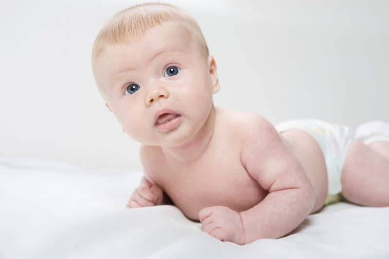 Babies Poop Smells Like Vinegar? 9 Causes Explained