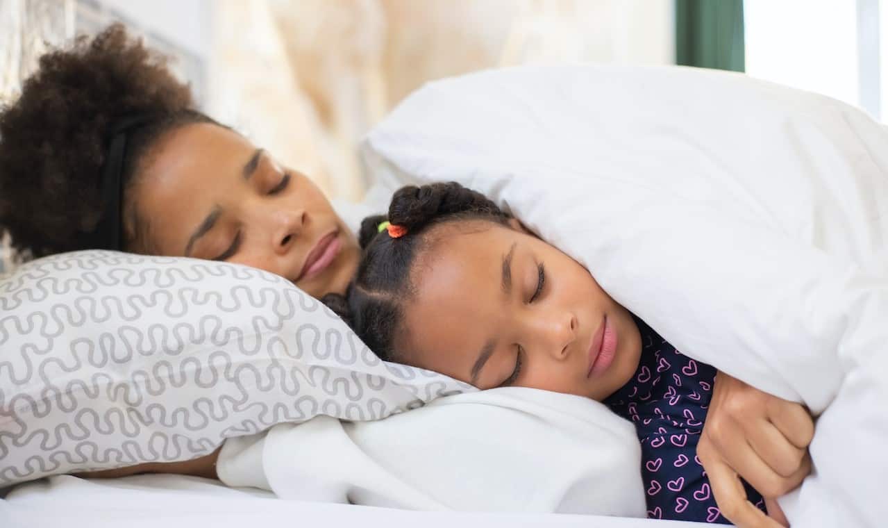 9-year-old-is-afraid-to-sleep-alone-5-solutions-explained