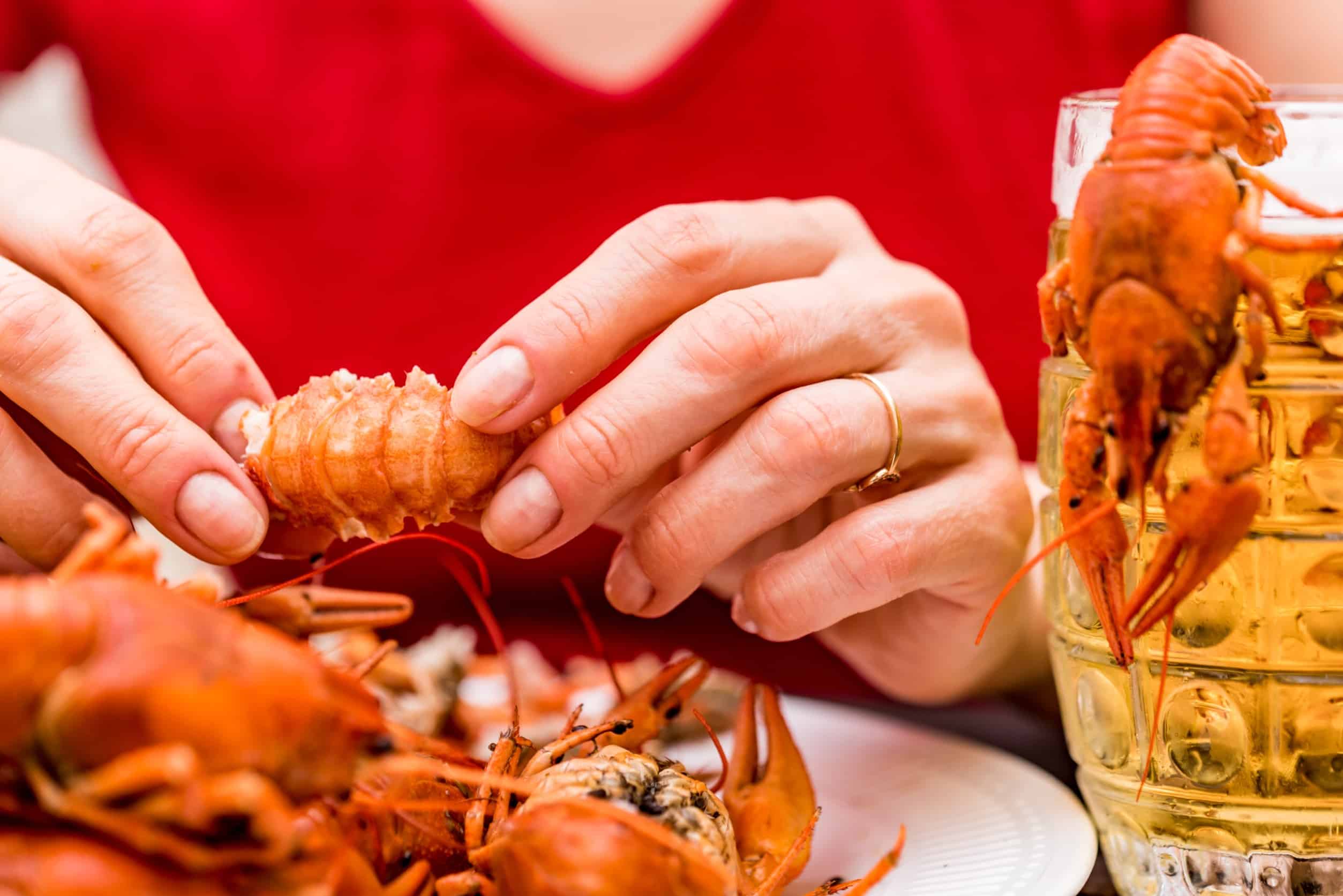 can-pregnant-women-eat-crawfish-is-it-safe-explained